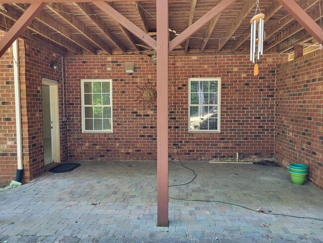 Primary Photo - 1 bedroom basement apartment