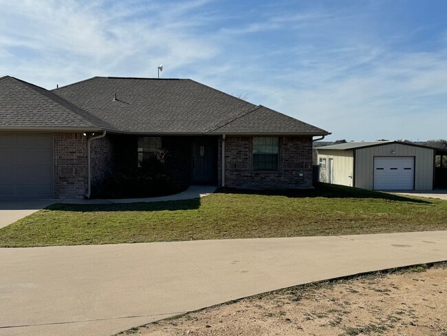 Building Photo - 4 Acres + METAL SHOP + Bonus ROOM