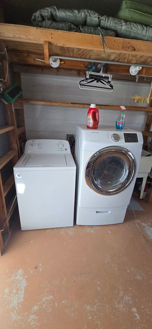 Building Photo - 1715 Pebble Beach Ln