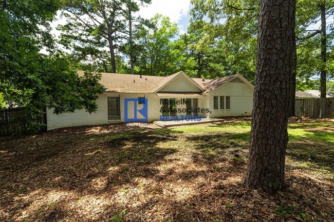 Building Photo - 107 Cumberland Rd