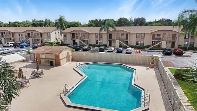 Building Photo - 9466 Boca Cove Cir