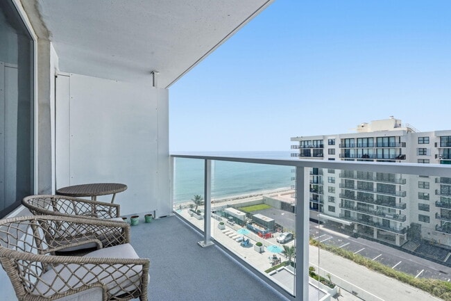 Building Photo - 3450 S Ocean Blvd