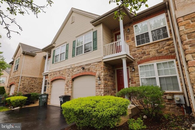 Building Photo - 125 Ashley Dr