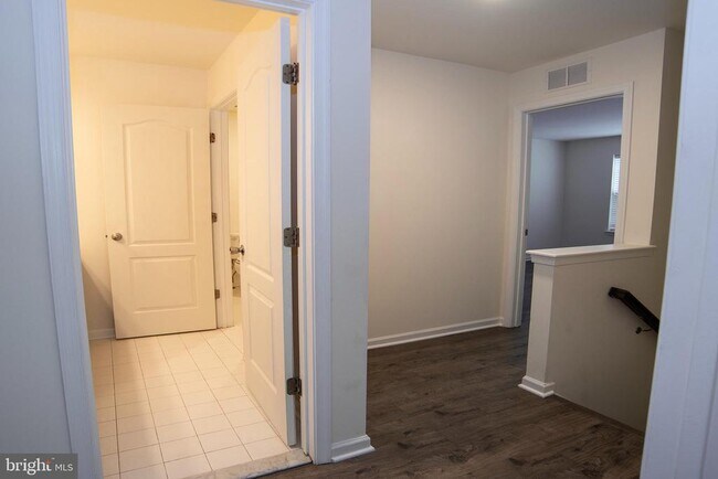 Building Photo - 1600 Hudgins Farm Cir