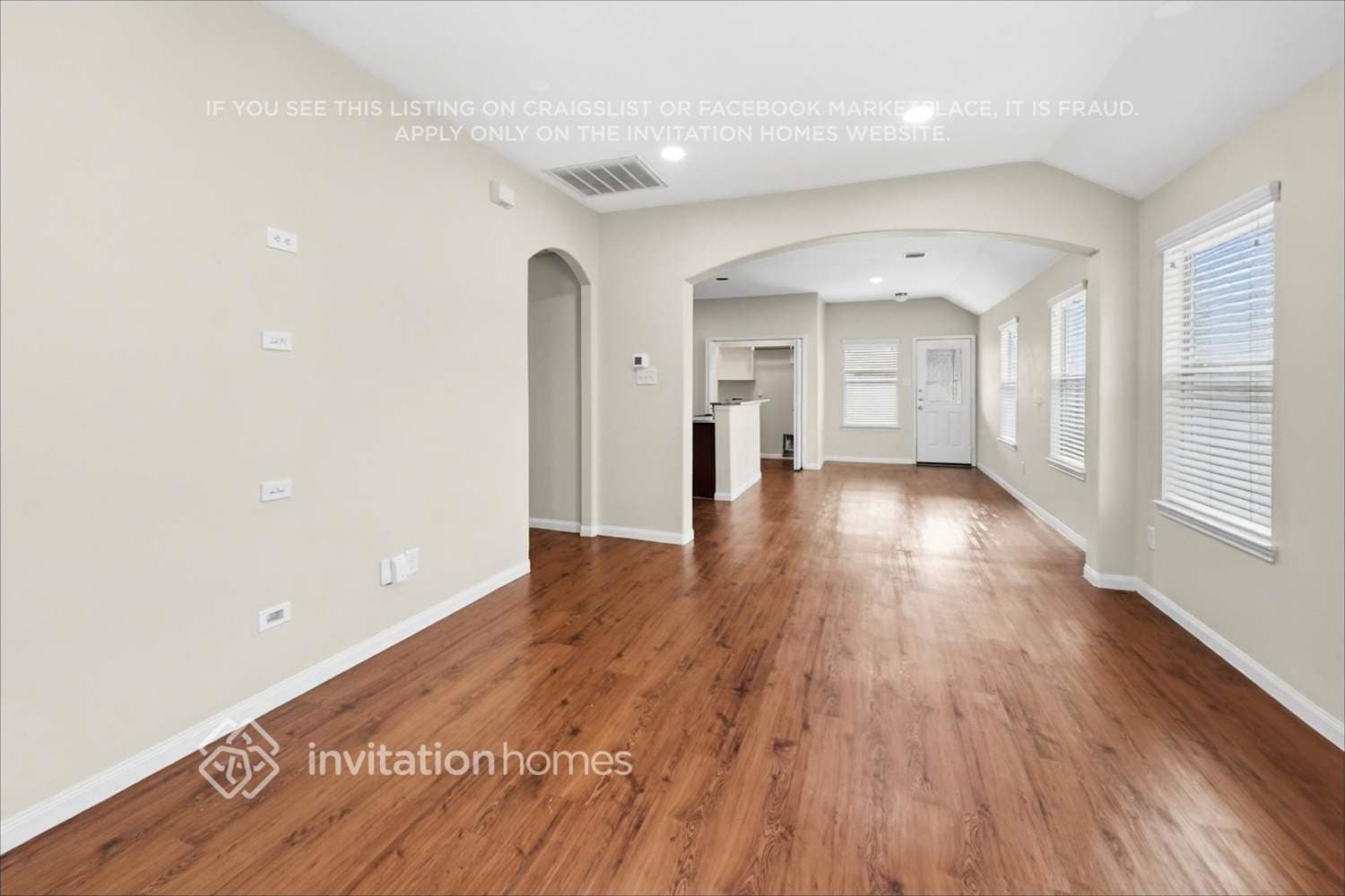 Building Photo - 18806 N Lyford Dr