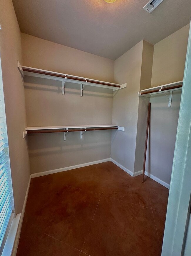 Building Photo - Charming 4/3 House Near Baylor!