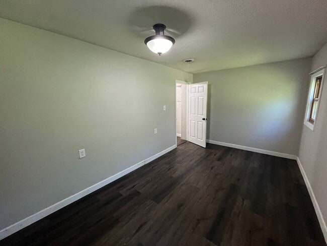 Building Photo - 3 Bed 1 Bath Single Family Home in Irma