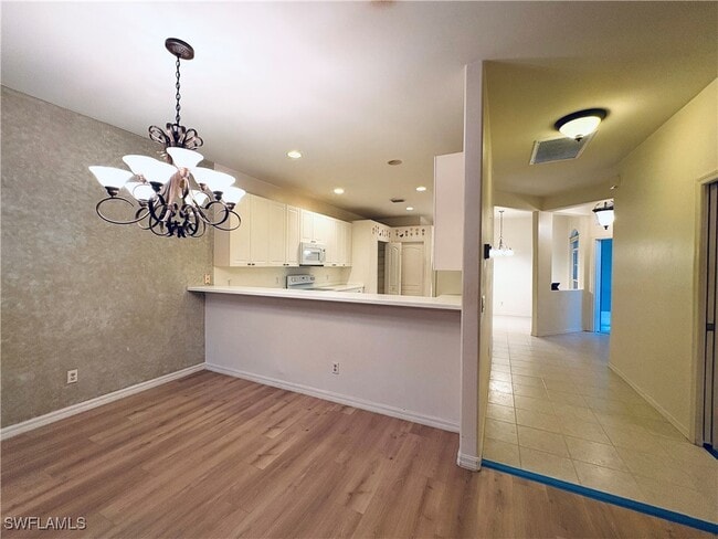 Building Photo - 2045 Crestview Way