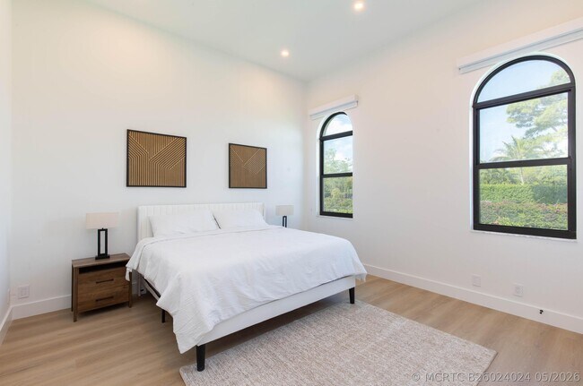Building Photo - 14367 Belmont Trce