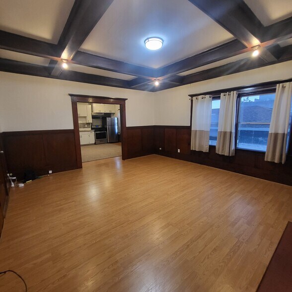 Building Photo - 1428 78th Ave