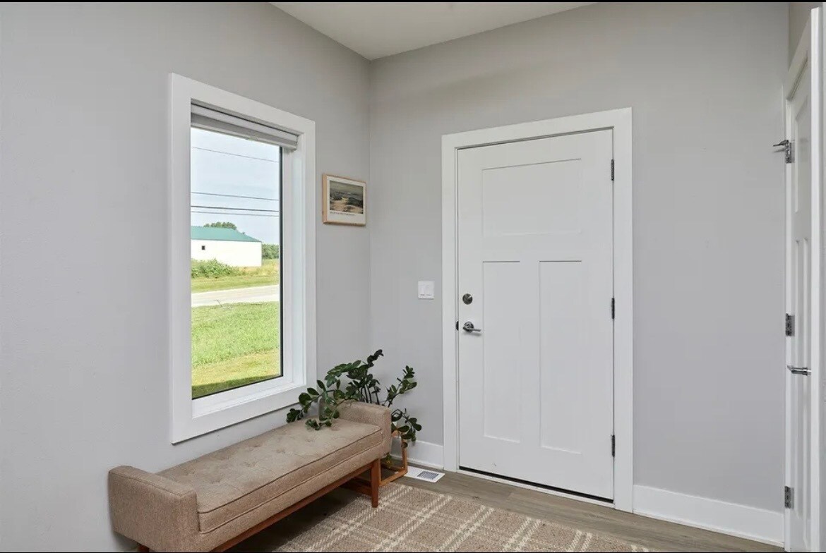 Building Photo - 2700 Yordi Dr