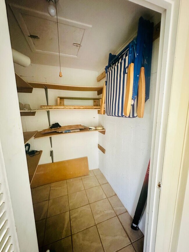 Building Photo - 2/2 Furnished 55+ Condo