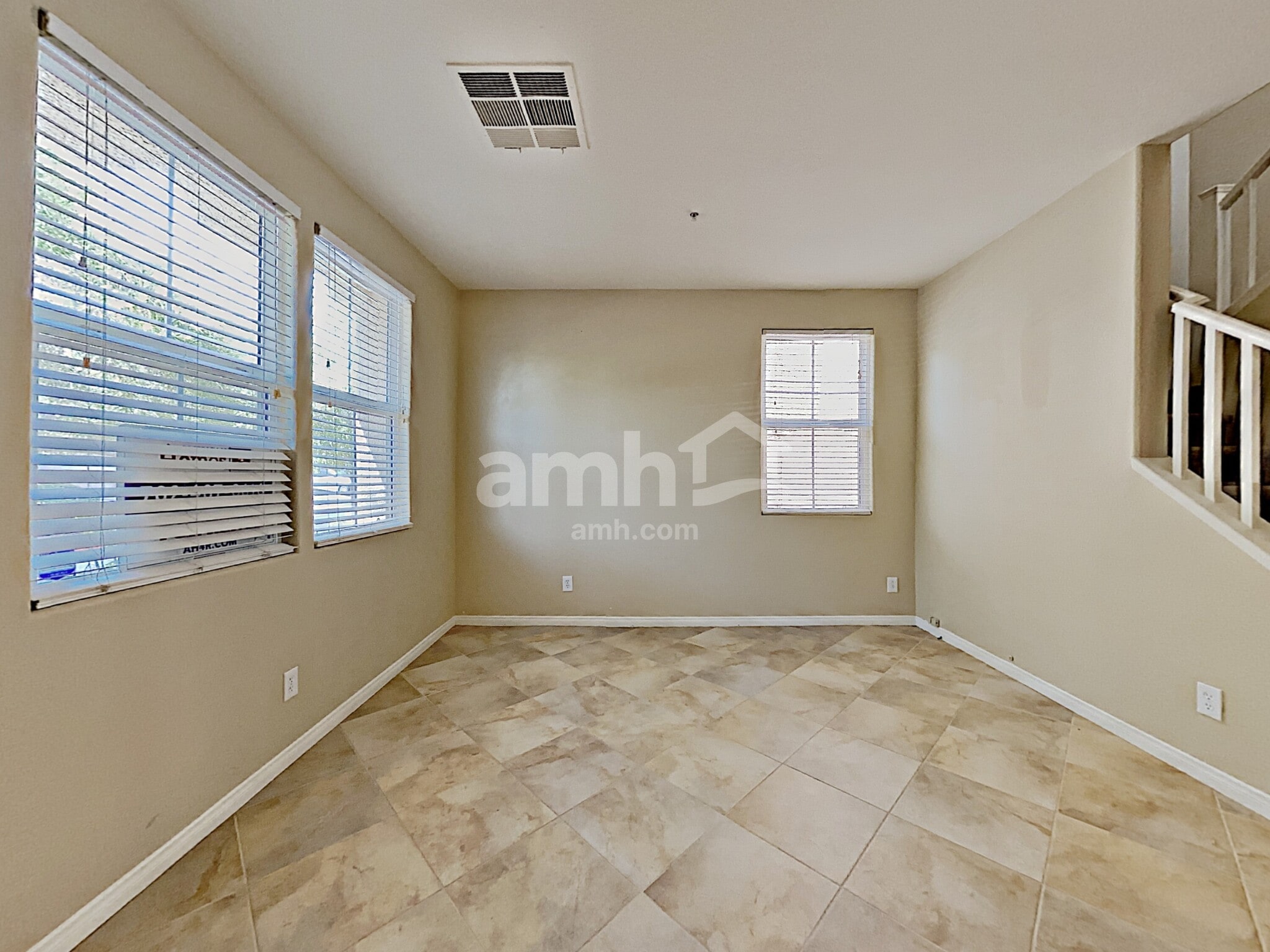 Building Photo - 174 Cloud Cover Ave