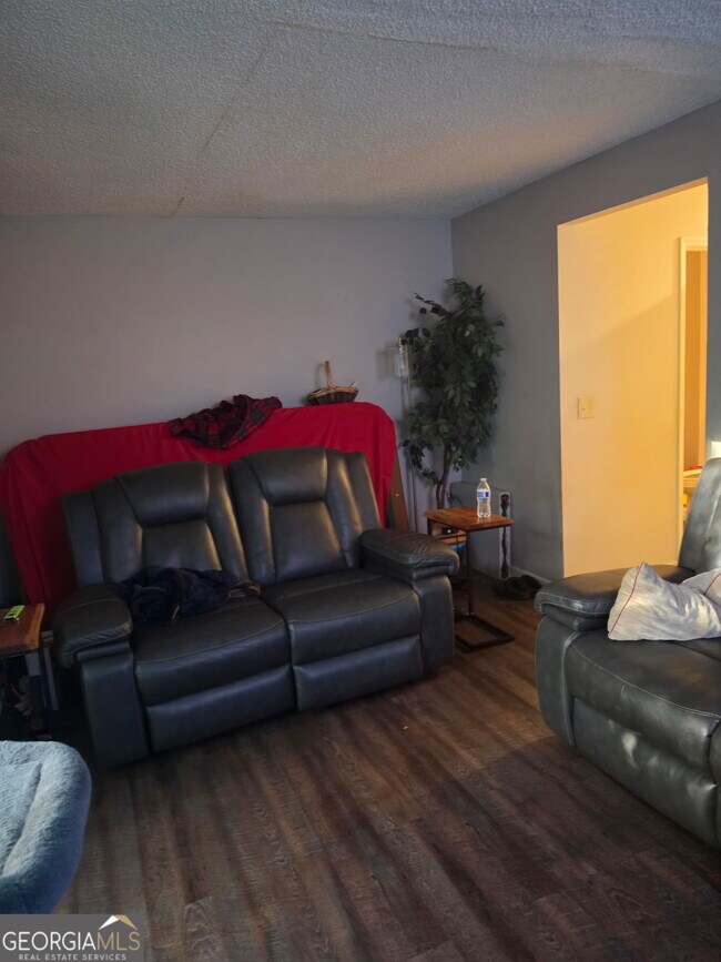 Building Photo - 2128 Terrace Club Ct