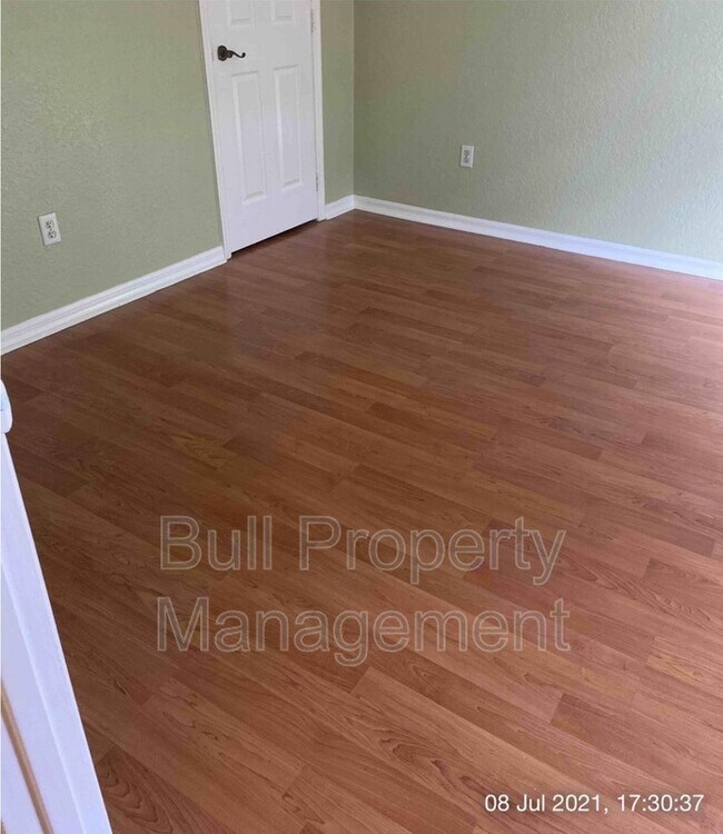 Building Photo - 7830 St Andrews Cir