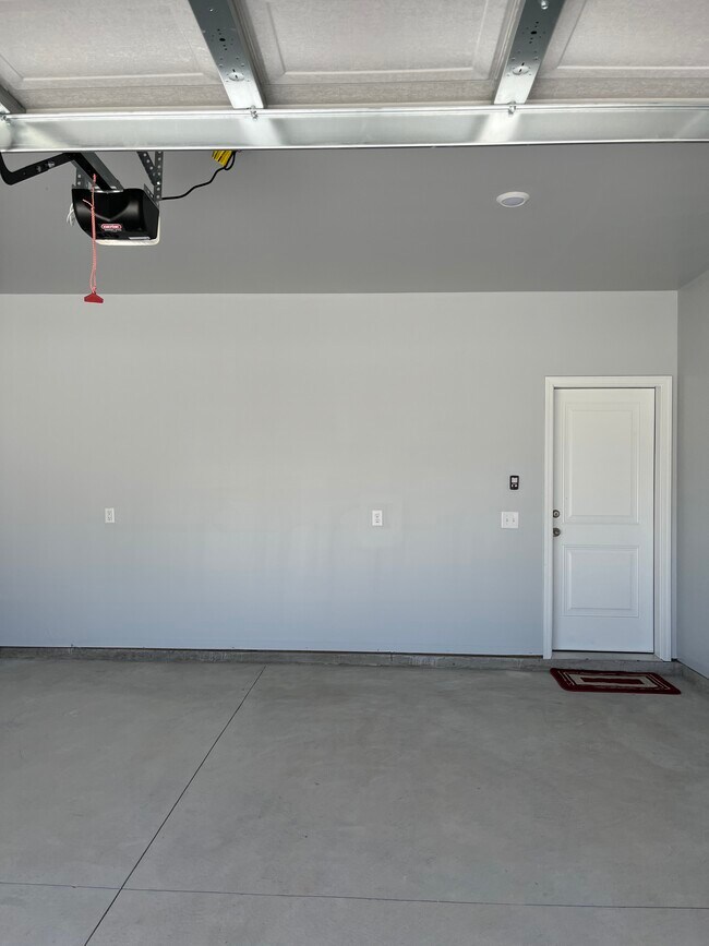 Building Photo - 198 Dreher Dr