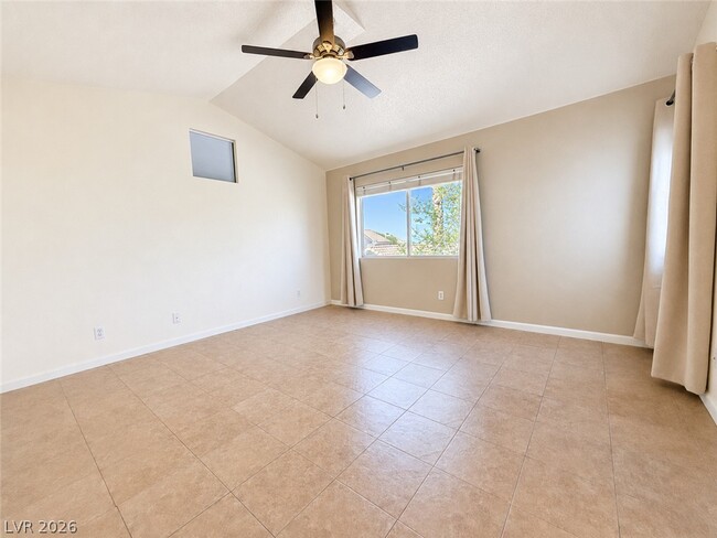 Building Photo - 1436 Country Hollow Dr