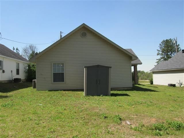 Building Photo - 629 S Barnett Springs St