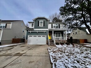 Building Photo - Beautiful 4 Bedroom 3 Bath home in Grassfield