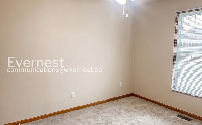 Building Photo - 4369 Houser Dr