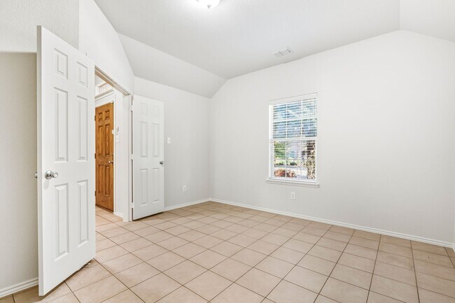 Building Photo - Welcome Home 3-2-2 Melissa ISD