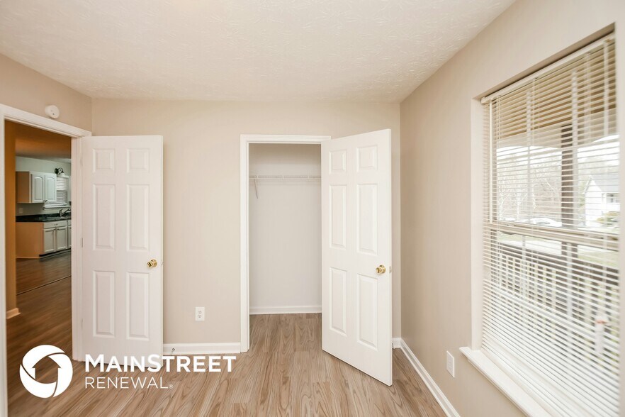 Building Photo - 221 Beechwood Ln