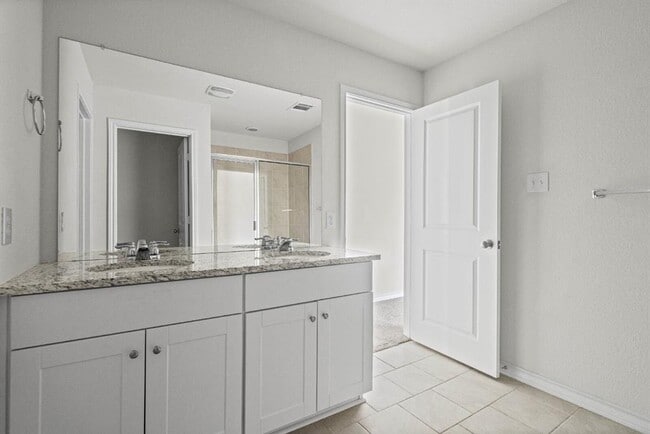 Building Photo - 388 Arbor Hills