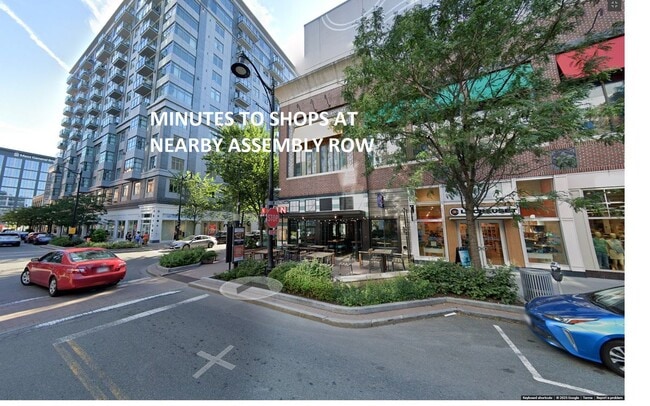 Building Photo - 9 Sanger St