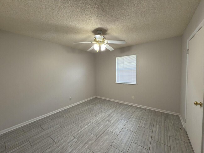 Building Photo - 4260 US-90