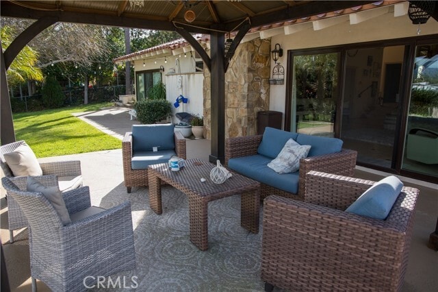 Building Photo - 10071 Highcliff Dr