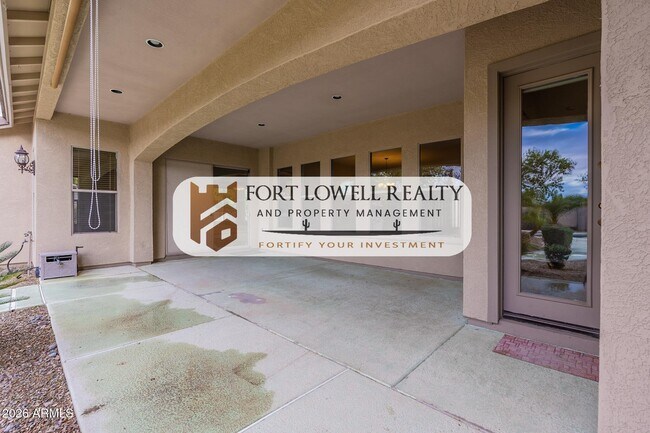 Building Photo - 13354 W San Miguel Ave