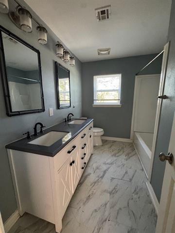 Building Photo - 531 Coe Rd