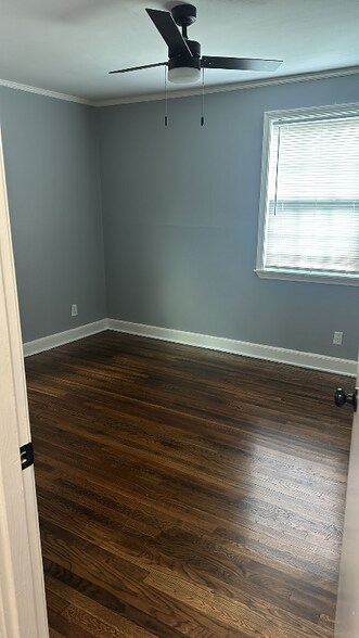 Building Photo - 4161 Dunn Ave