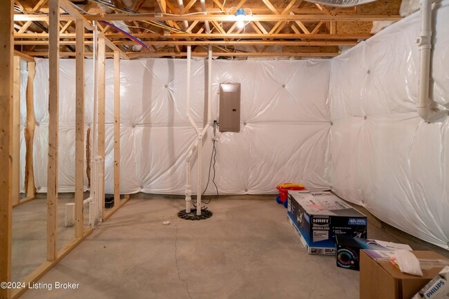 Building Photo - 213 Belden Trl