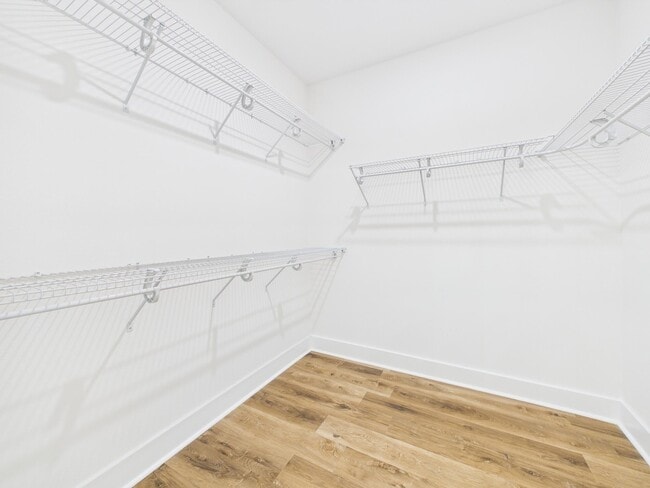 Building Photo - 333 Shoal River Dr