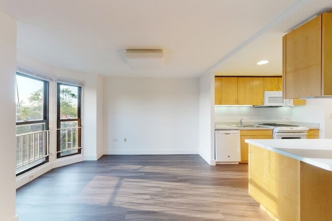 Floorplan - 1400 E. 57th Street