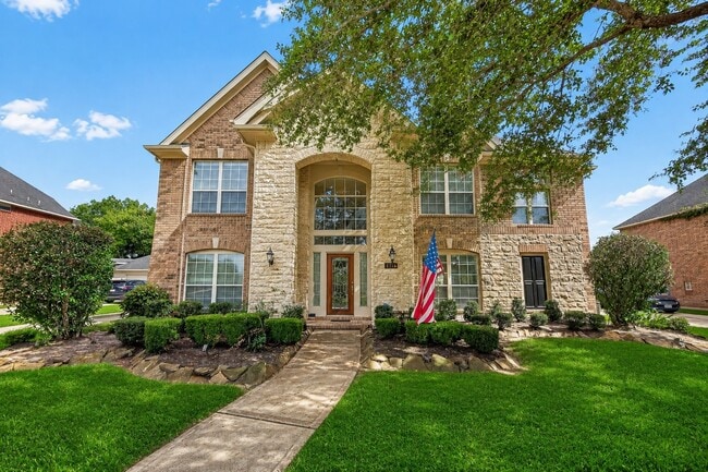 Building Photo - 1715 Lake Quitman Dr