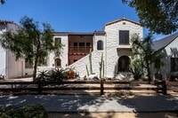 Building Photo - Beautifully Restored 3BR Miracle Mile Duplex | 1,725 SF | Near Metro D Line