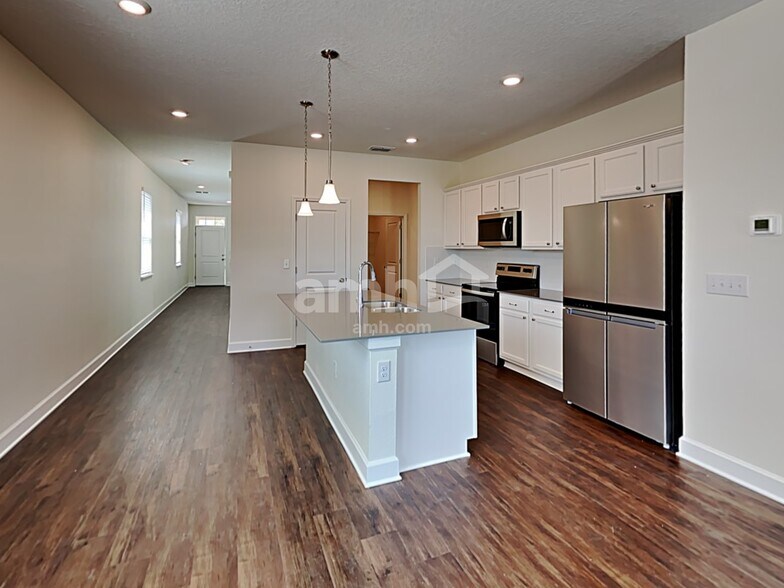 Building Photo - 2112 Saffron Walden Dr