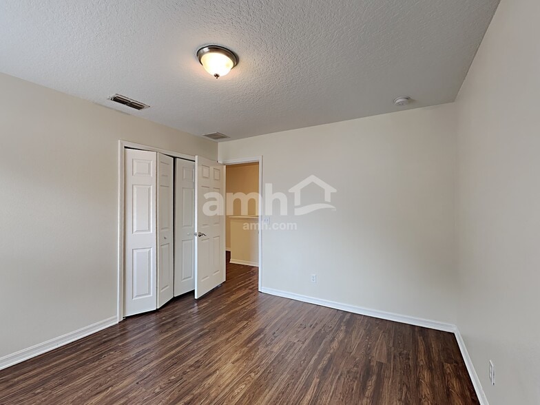 Building Photo - 7246 Mystic Brook Way