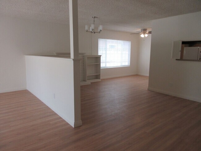 Building Photo - Duggan Property Management, Inc Presents -North Hills (4 bed, 2 bath)