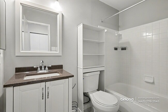 Building Photo - 19009 Crosstie Terrace