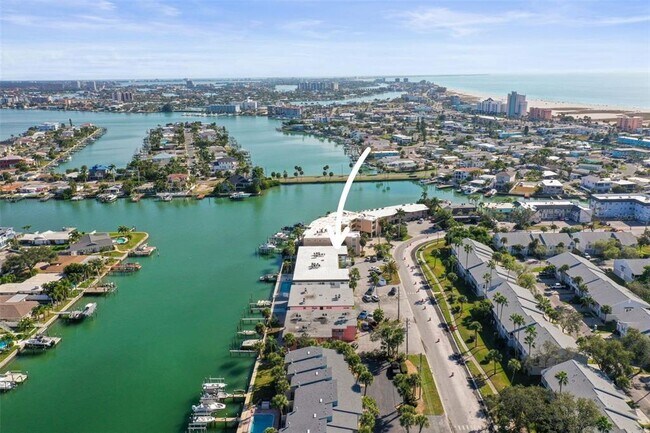 Building Photo - 11655 3rd St E