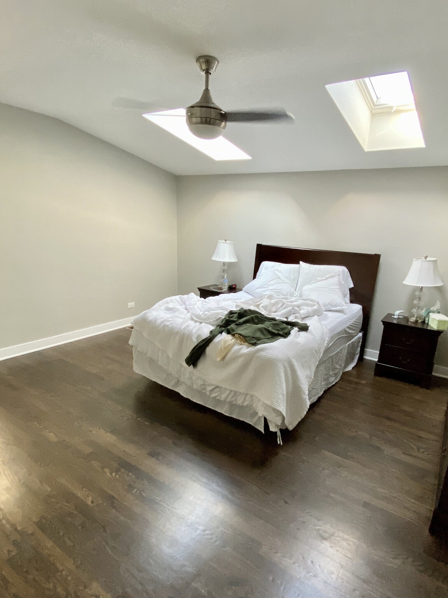 Building Photo - 1854 W 18th St