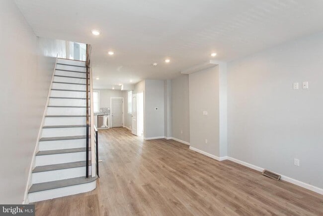 Building Photo - 5330 Pentridge St