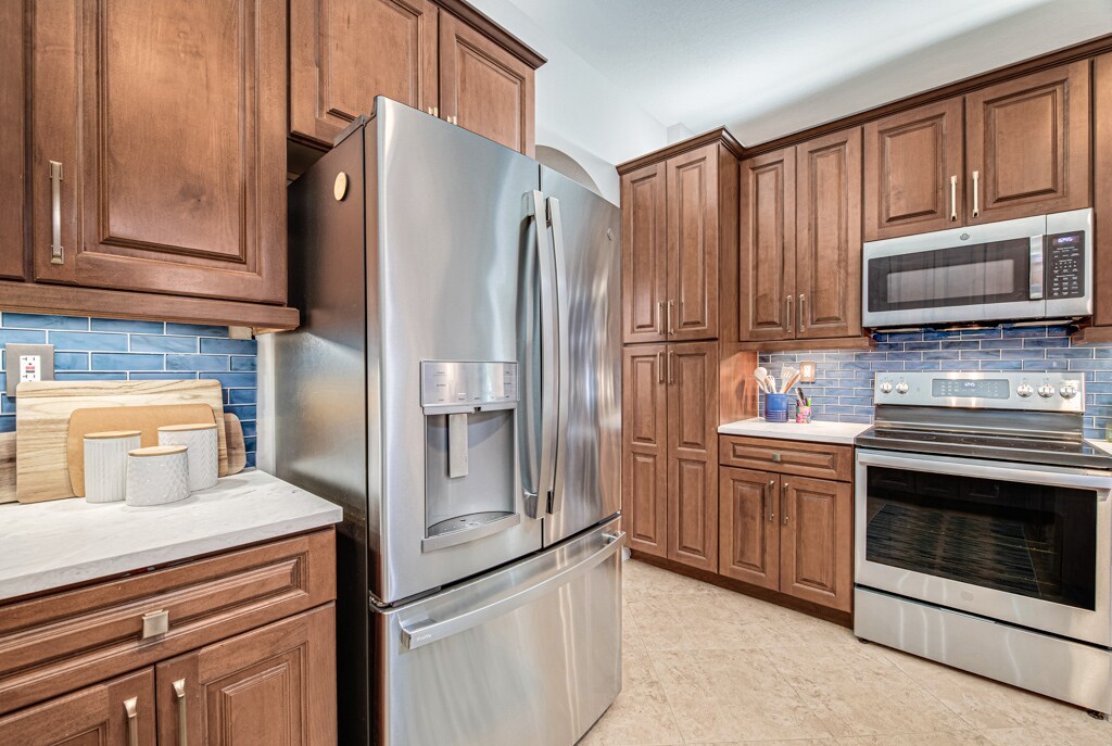 Building Photo - 9773 Bowline Dr