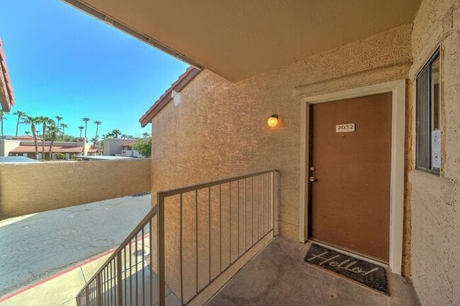 Building Photo - READY TO VIEW NOW! -FIRST MONTH RENT FREE-...