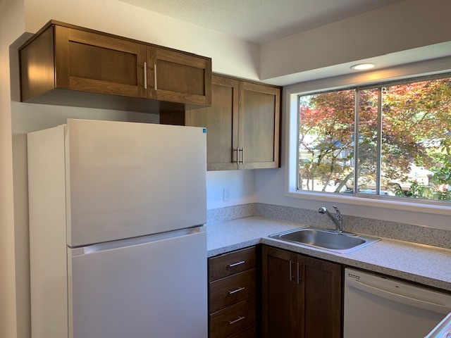 Kitchen with view - 18750 NW Nelscott St