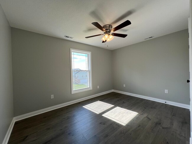 Building Photo - 309 Gallahadion Ct
