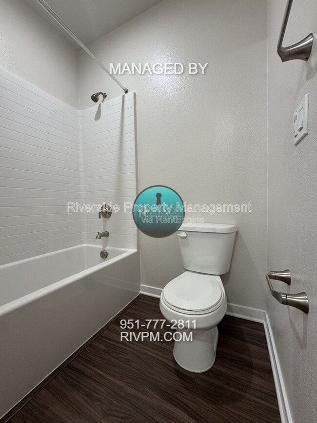 Building Photo - 9154 Teralina Cir